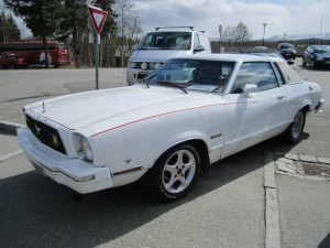 Ford Mustang 2 Ghia 1975 mod.