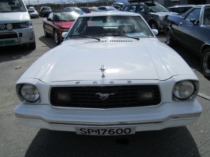 Ford Mustang 2 Ghia 1975 mod.
