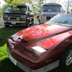 PONTIAC FIREBIRD 1987 mod. med Chevrolet Starcraft og GMC Vandura bak, begge 89 mod.