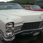 CADILLAC DE VILLE